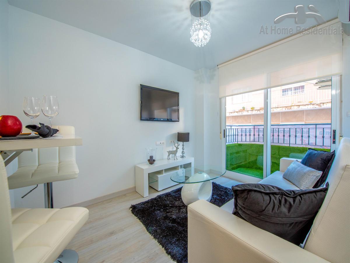 At Home Residentials Torrevieja Ngoại thất bức ảnh
