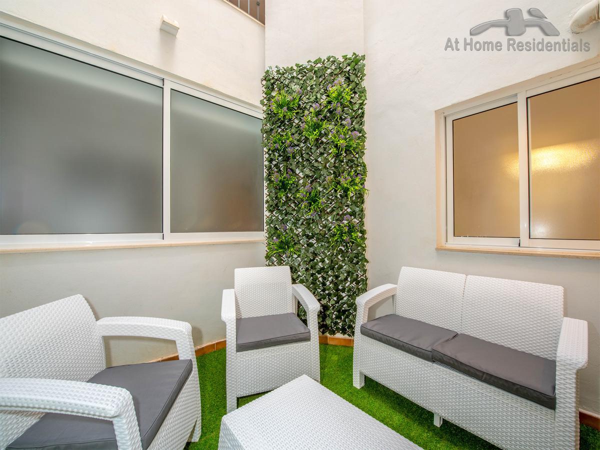 At Home Residentials Torrevieja Ngoại thất bức ảnh
